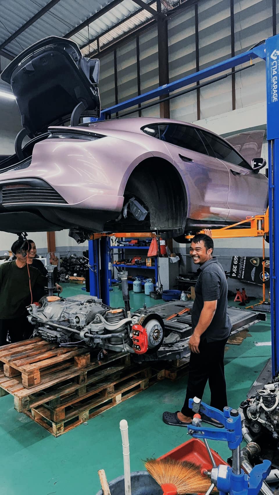 Garage 5